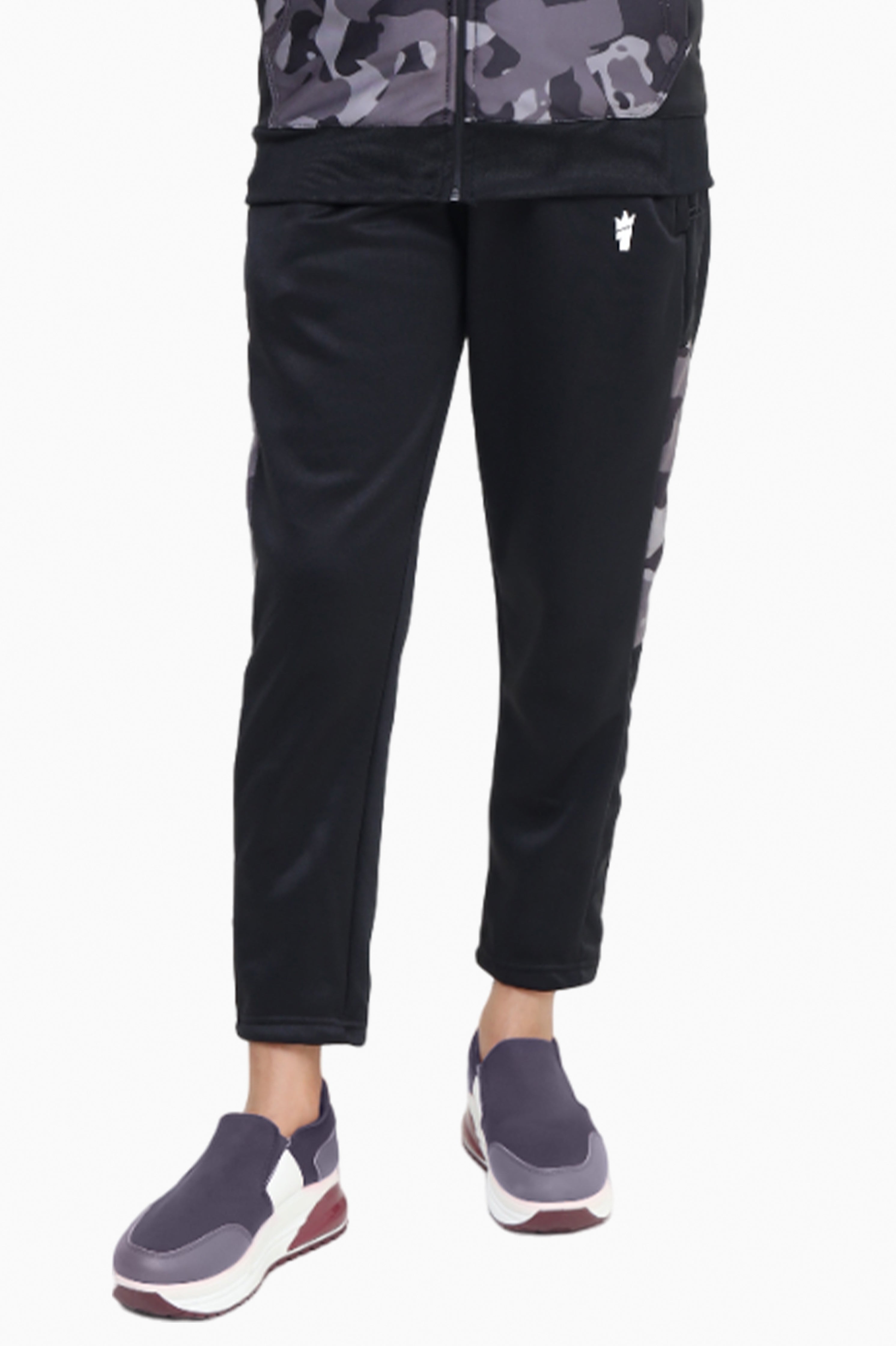 Womens - Winter Tracksuit - Black Camo Strike