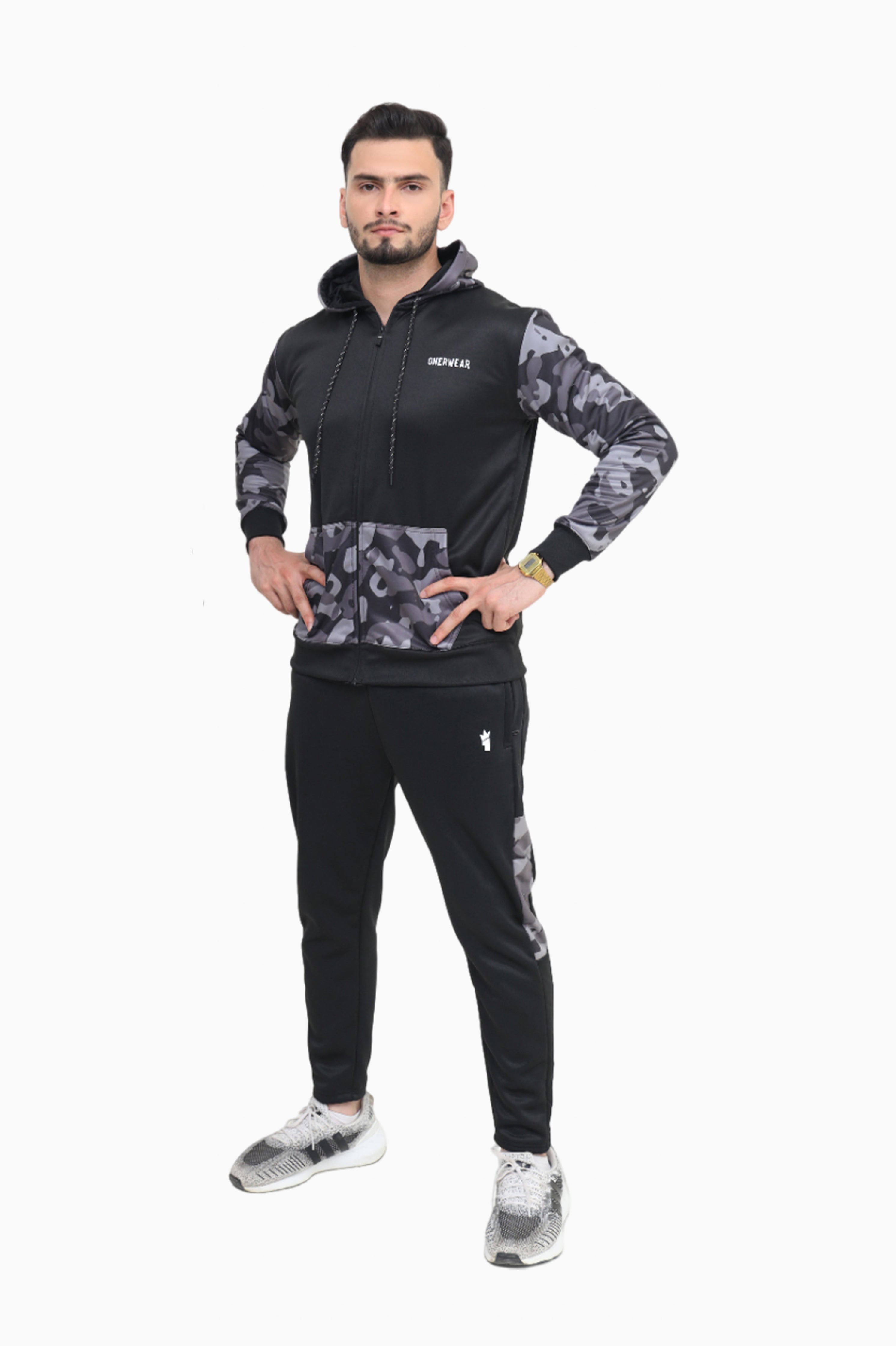 Mens - Winter Tracksuit - Black Camo Strike